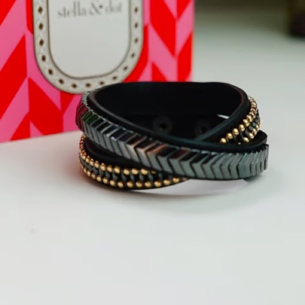 Stella & Dot Gilded Path Double Wrap Bracelet-Hematite